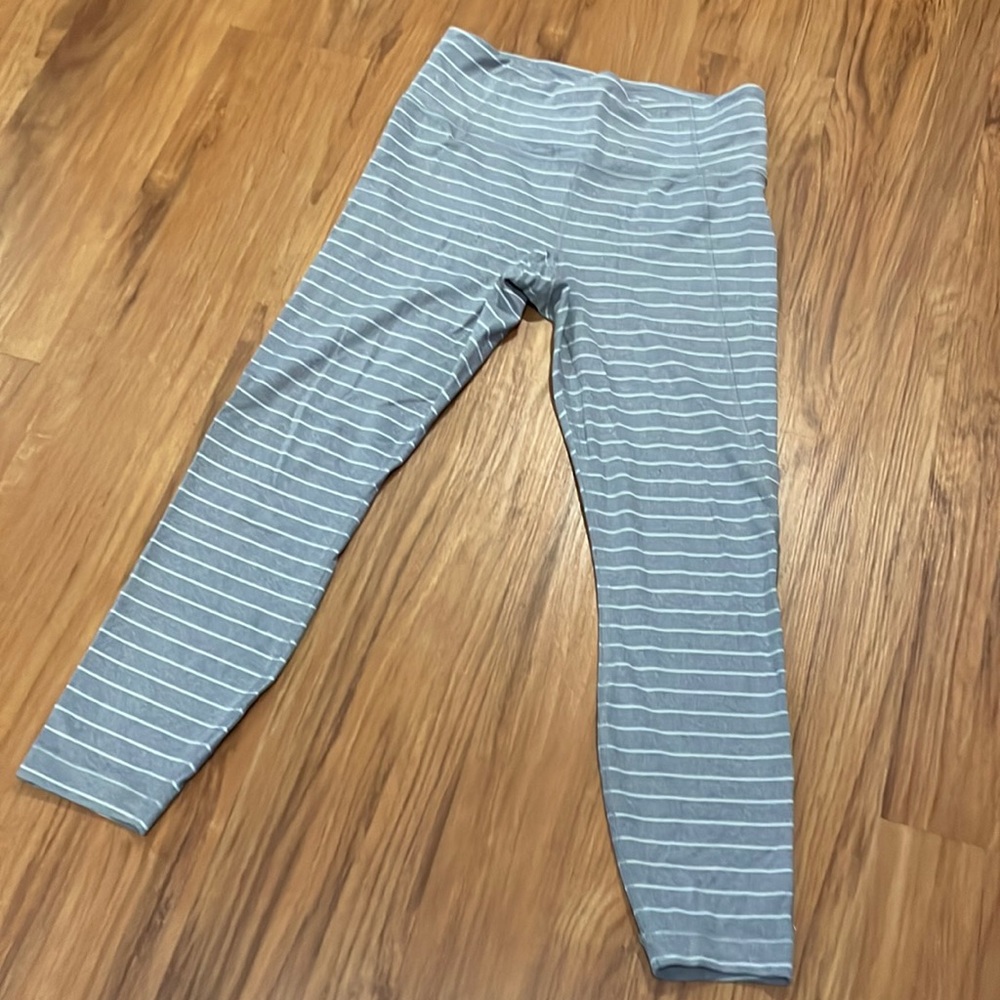 Gray Sprites Athleta Leggings